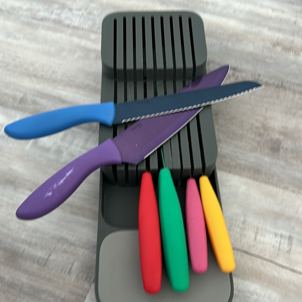 Knife Set - Picture 3 of 3